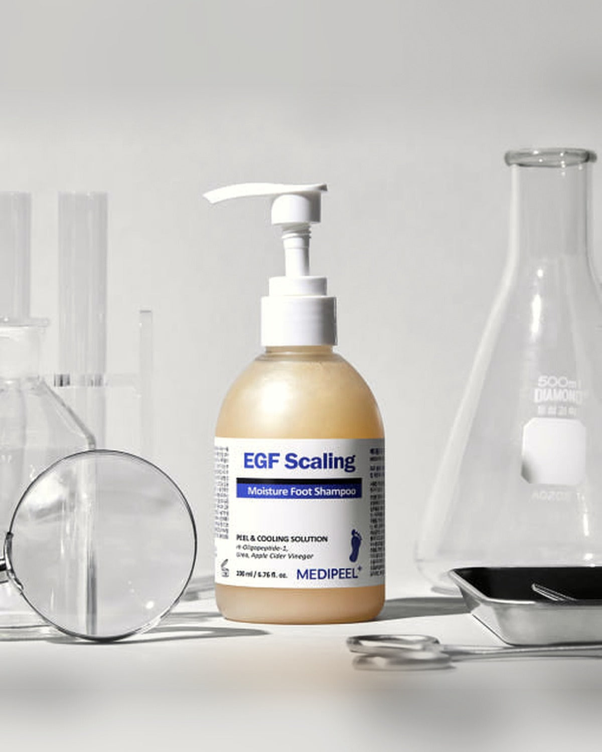 MEDIPEEL EGF Scaling Moisture Foot Shampoo 200ml - tonal render