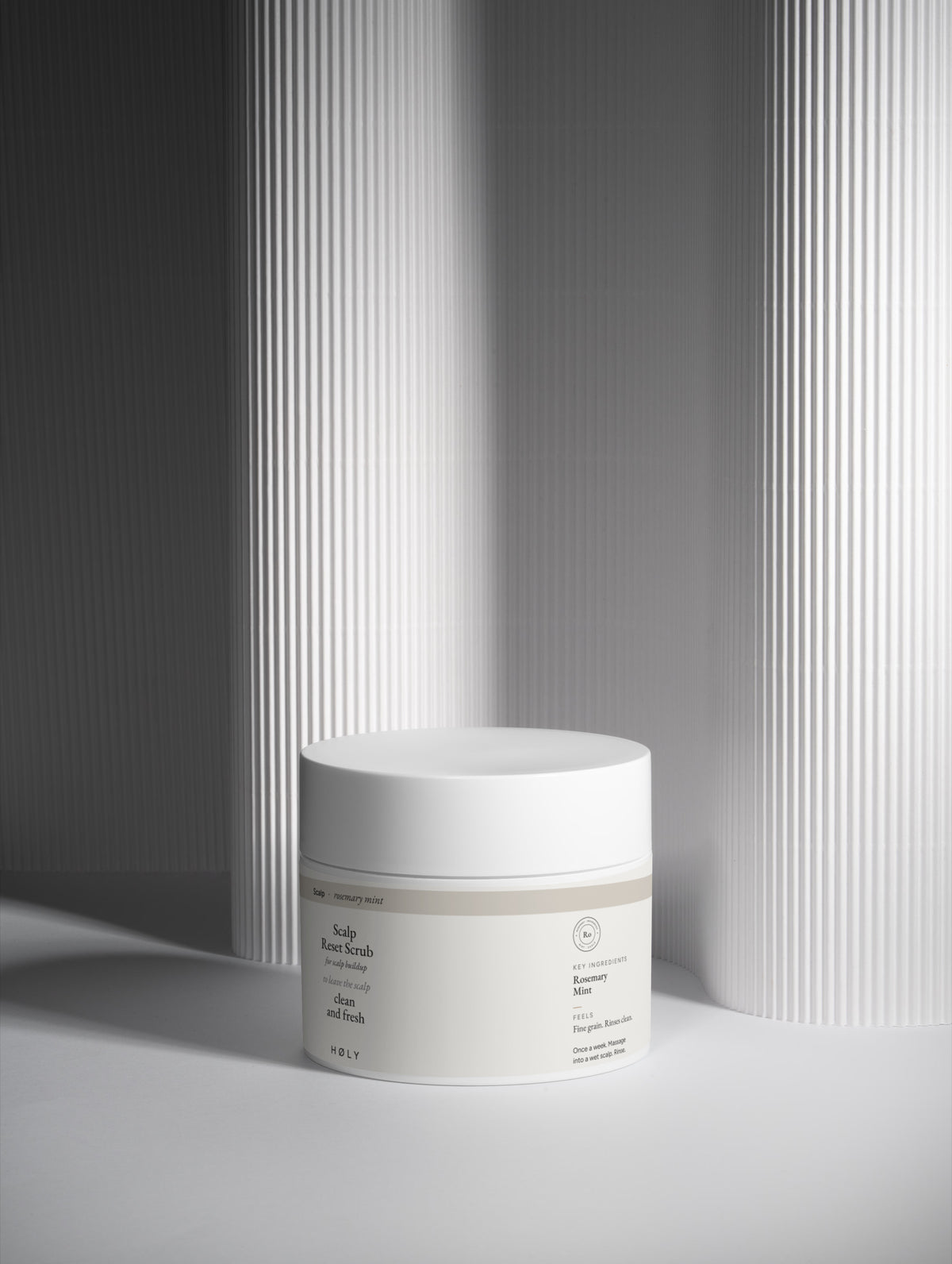 Scalp Reset Scrub for Scalp Buildup, column scene