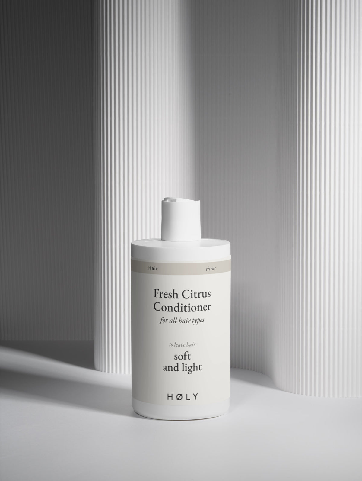 Fresh Citrus Conditioner for All Hair Types, column scene
