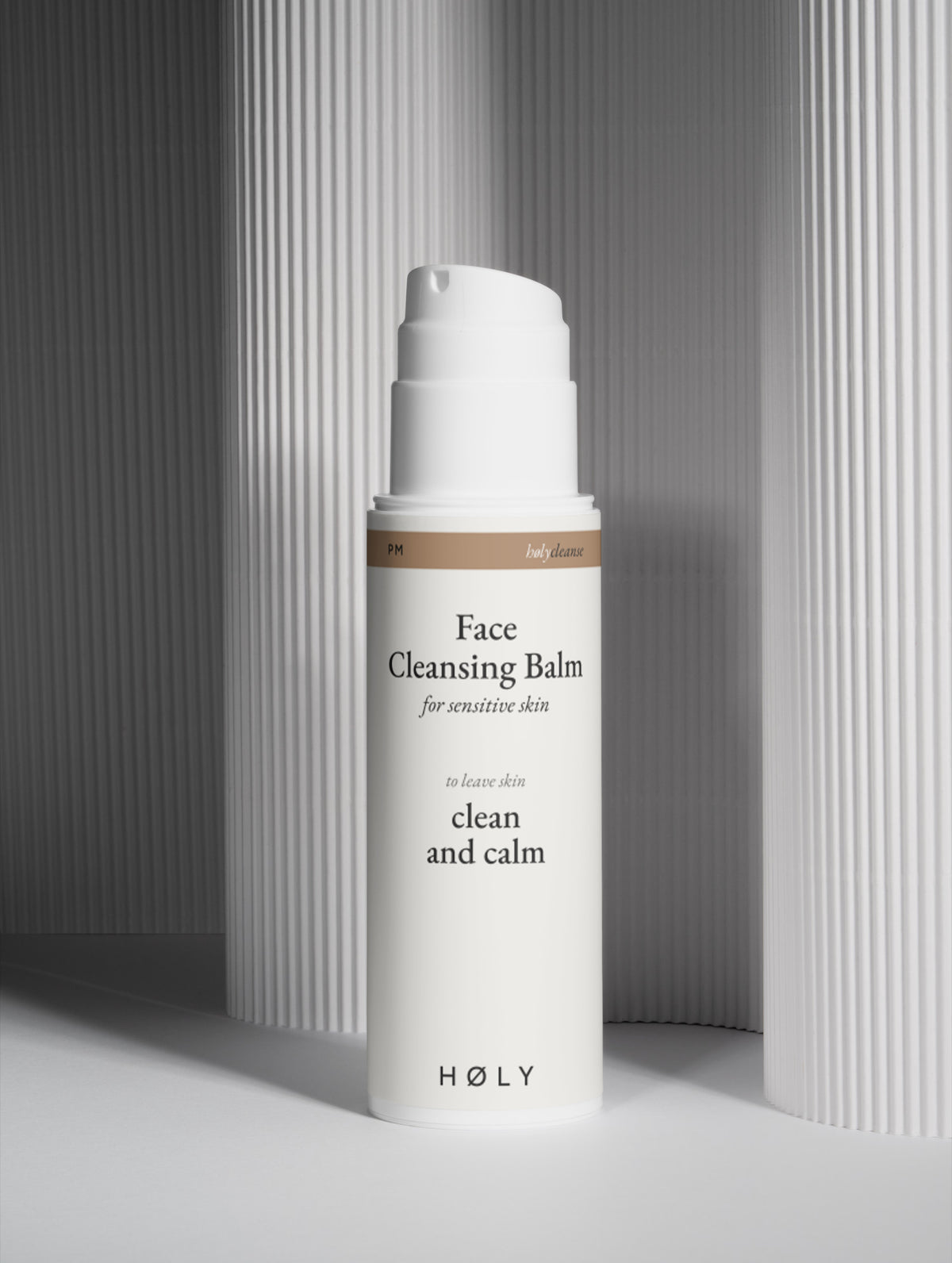 Face Cleansing Balm for Sensitive Skin, column scene