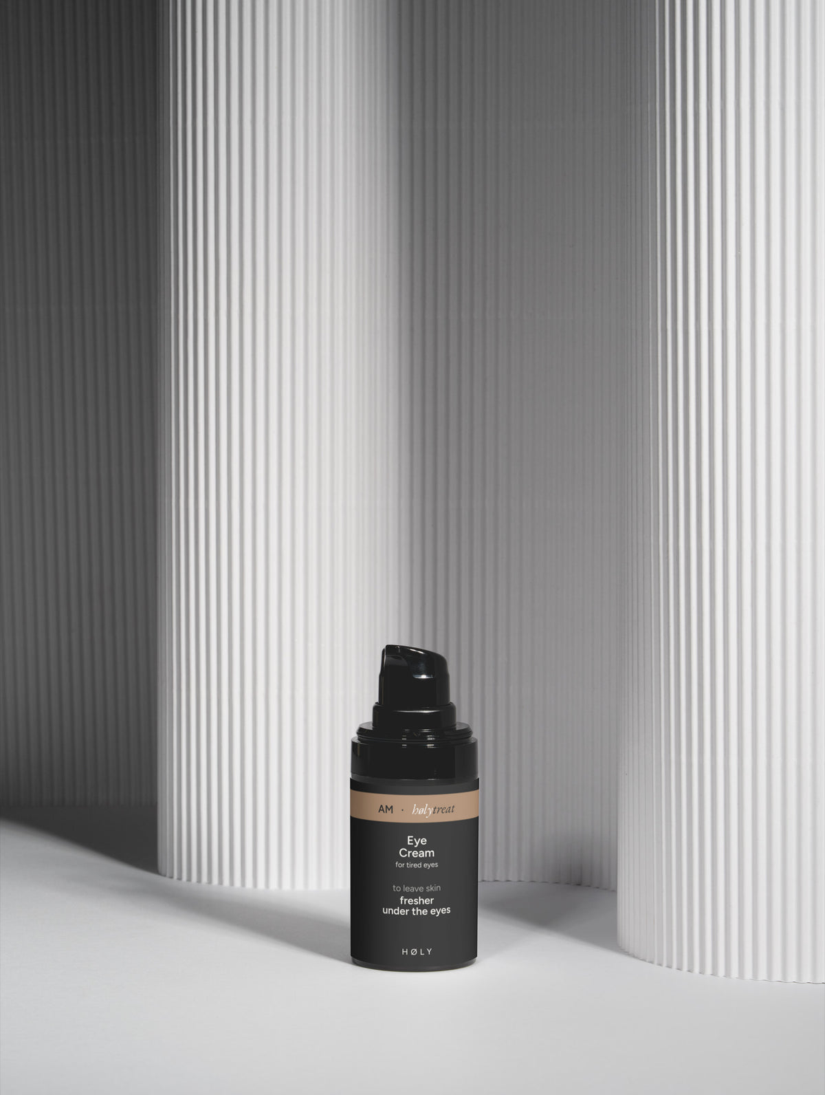 Eye Cream for Tired Eyes, column scene