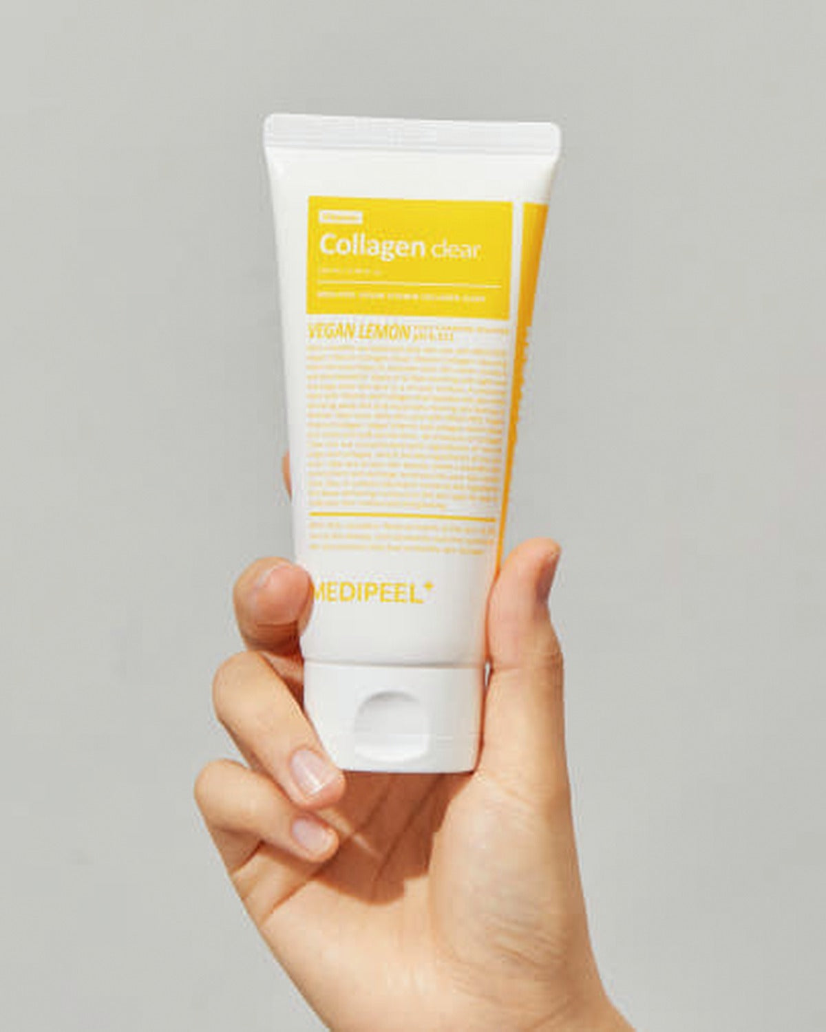 MEDIPEEL Vegan Vitamin Collagen Clear 120ml - tonal render